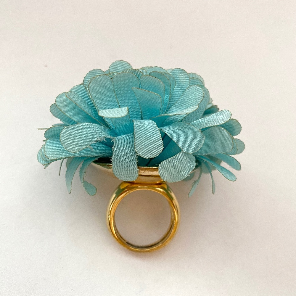 Kate Spade Turquoise Flower Ring Size 8